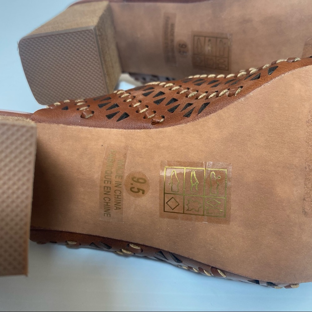 Like New Jeffrey Campbell Kelowna Heeled Shoes - Picture 8 of 10